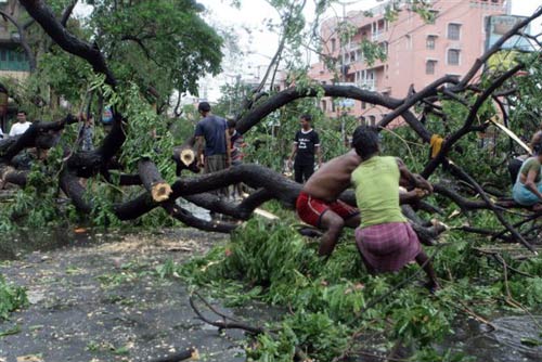 काश! न आया होता 'आएला'