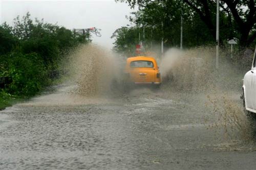 काश! न आया होता 'आएला'