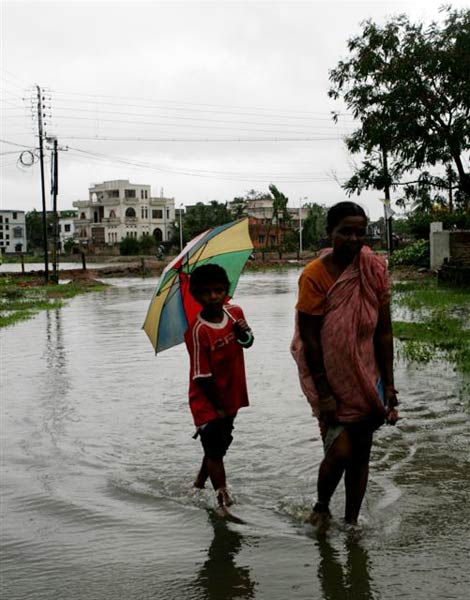 काश! न आया होता 'आएला'