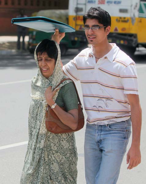 न जाने कब आएगी बरखा रानी