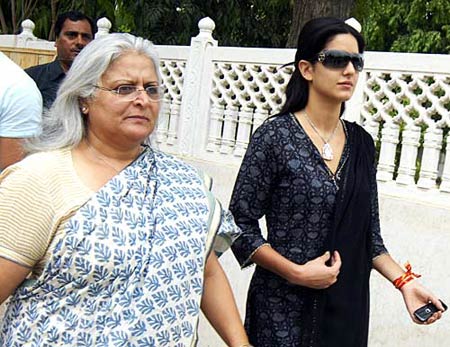 गुलाबी नगरी में कैटरीना कैफ