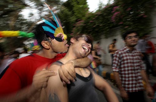 समलैंगिकता पर कोर्ट का ऐतिहासिक फैसला