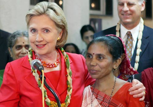 भारत दौरे पर हिलेरी क्लिंटन