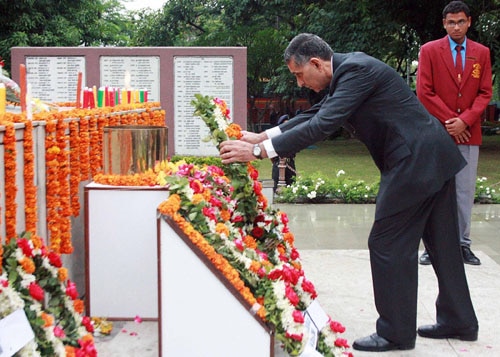 कारगिल के शहीदों को शत-शत नमन