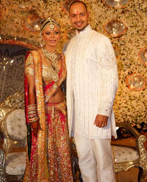 आखिरकार ईलेश की हुई राखी