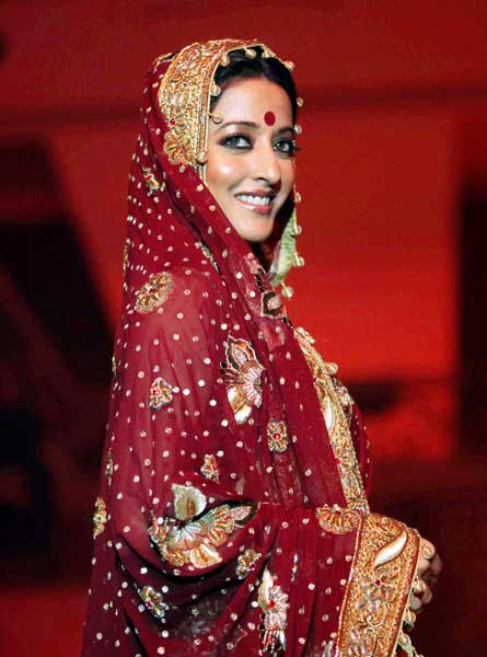 कोलकाता फैशन वीक की दुल्‍हन