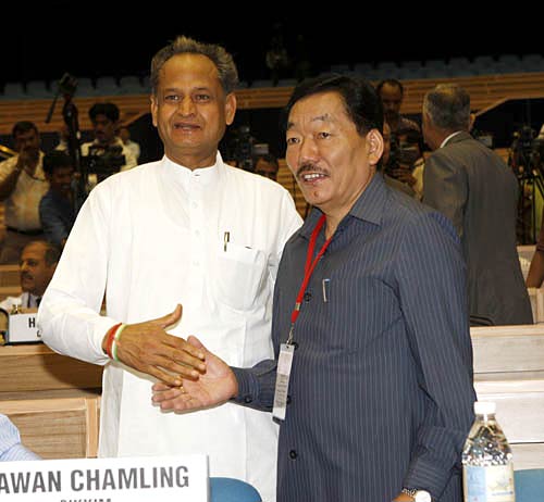 दिल्‍ली में मुख्‍यमंत्रियों का सम्‍मेलन