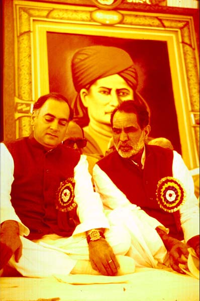 दूरदर्शी प्रधानमंत्री थे राजीव गांधी