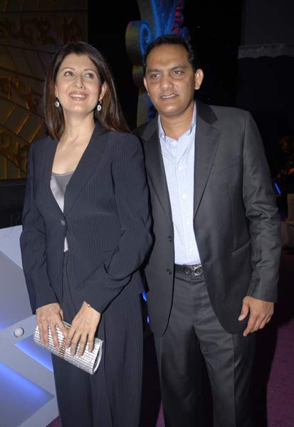 राजीव गांधी अवार्ड से खिले चेहरे