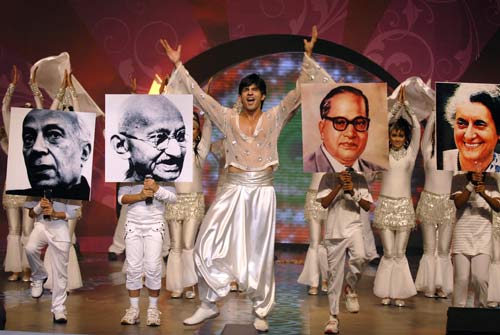 राजीव गांधी अवार्ड से खिले चेहरे