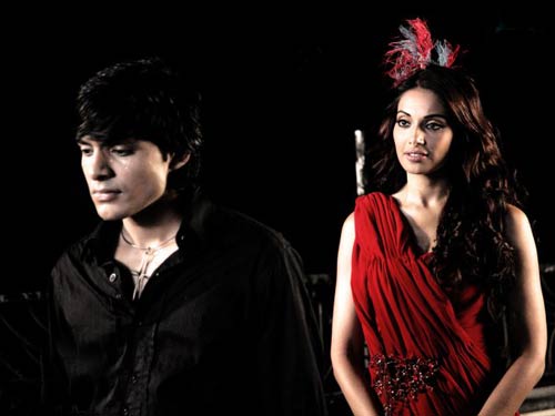 बिपाशा बसु का नया अंदाज