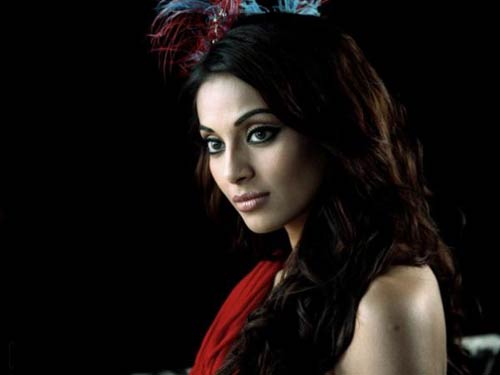 बिपाशा बसु का नया अंदाज