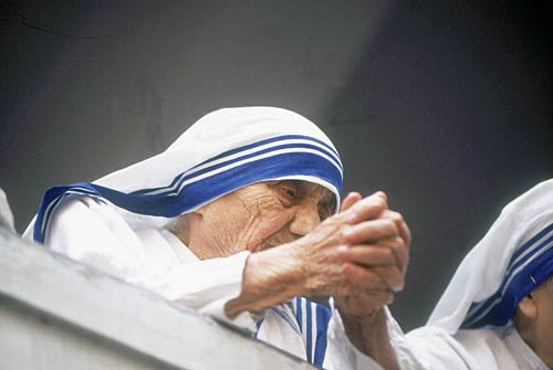 ममतामयी मदर टेरेसा की याद में