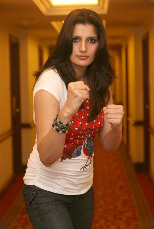 खतरों के खिलाड़ी में हसीनाओं का जलवा