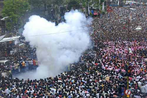 मुंबई ने किया गणपति का विसर्जन