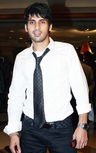 अवार्ड समारोह में सितारों का जमघट