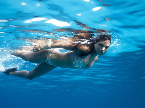 बॉलीवुड की चर्चित खूबसूरत बिकनी गर्ल