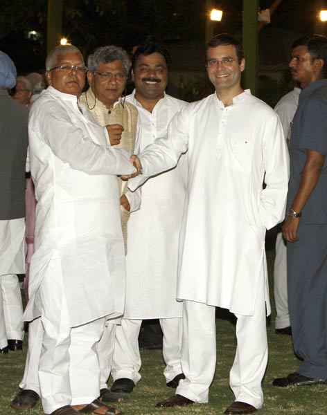 प्रधानमंत्री मनमोहन सिंह की इफ्तार पार्टी