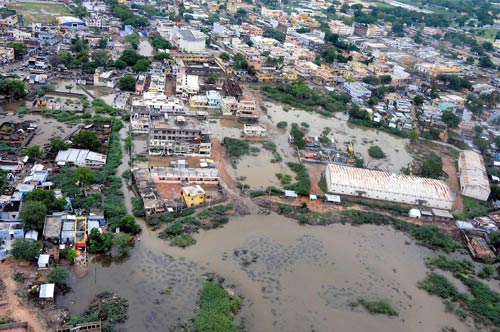 दक्षिण भारत में बाढ़ का कहर