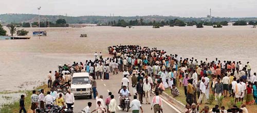 दक्षिण भारत में बाढ़ का कहर