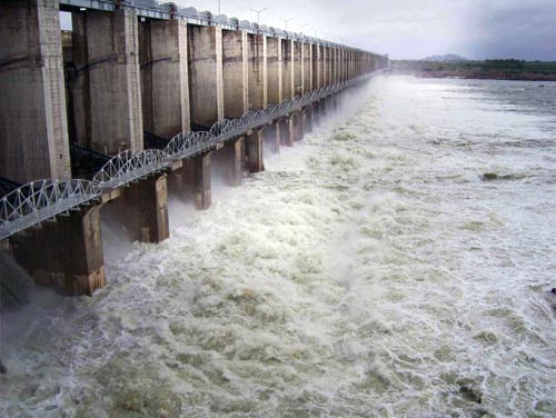 दक्षिण भारत में बाढ़ का कहर