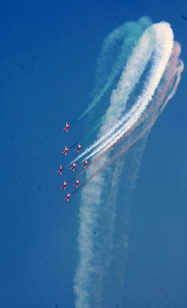 वायुसेना दिवस पर रोमांचक करतब...