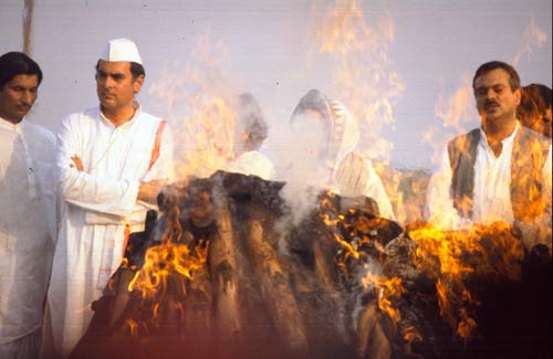 इंदिरा गांधी: एक युग का अवसान