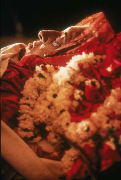 इंदिरा गांधी: एक युग का अवसान