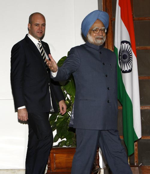 स्‍वीडन के प्रधानमंत्री के साथ मनमोहन