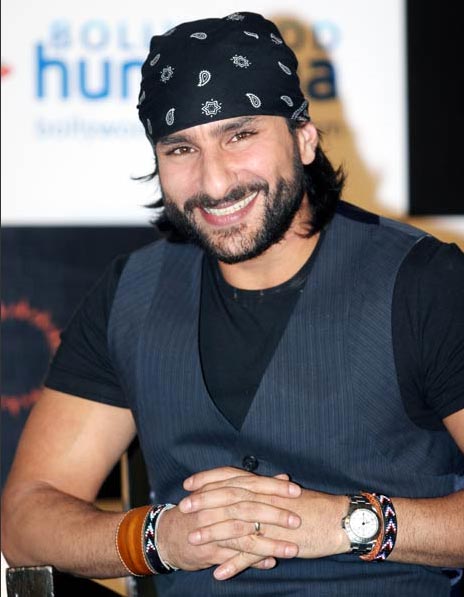 'कुर्बान' के प्रमोशन में जुटे सैफ-करीना