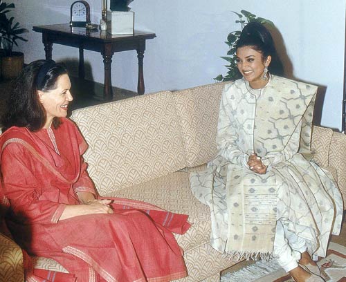 हसीन अदाकारा सुष्मिता सेन Happy Birthday