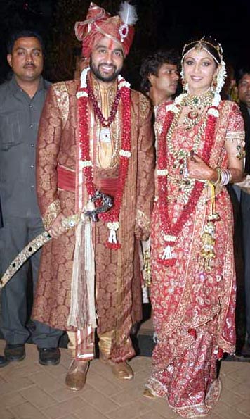 शादी की डोर से बंधे शिल्‍पा-राज