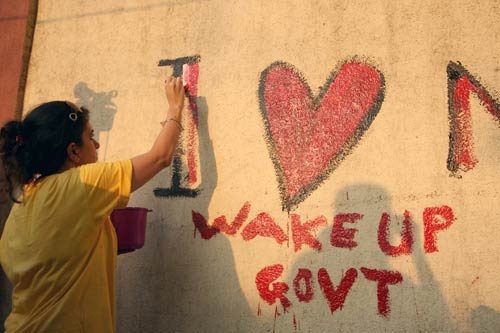 26/11 की 9वीं बरसी: जब 60 घंटे तक बंधक बनी रही मुंबई