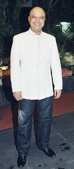 ईशा-टिम्‍मी का संगीत समारोह