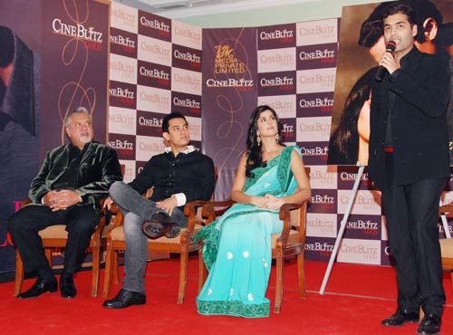 कॉफी टेबल बुक के लॉन्‍च पर आमिर-कैटरीना