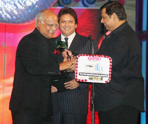 आईटीए अवार्ड समारोह में आज तक की धूम