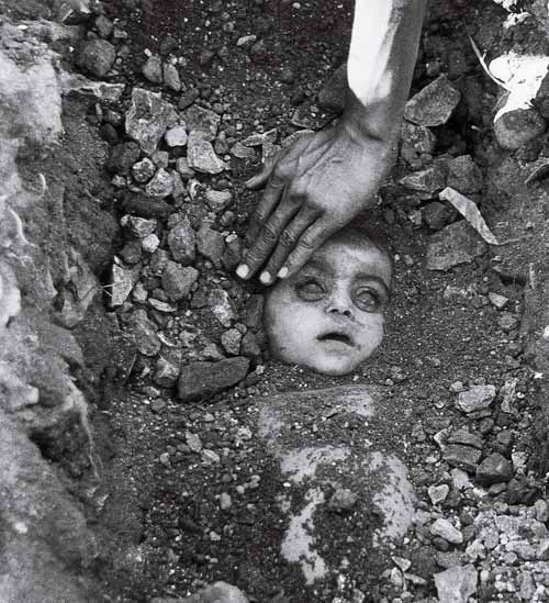 भोपाल गैस त्रासदी की दर्दनाक तस्‍वीरें