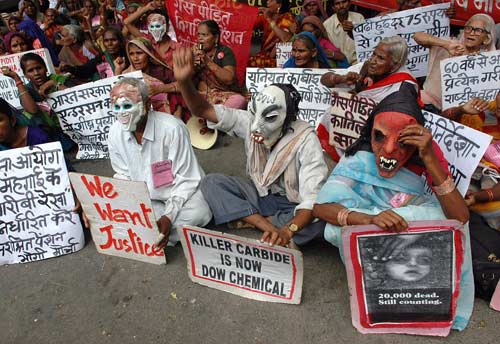 भोपाल गैस त्रासदी की दर्दनाक तस्‍वीरें