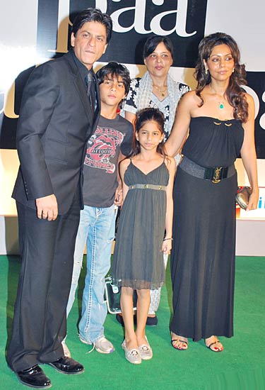 'पा' के प्रीमियर पर लगा सितारों का जमघट