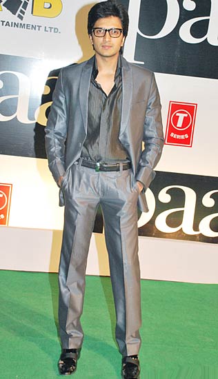 'पा' के प्रीमियर पर लगा सितारों का जमघट