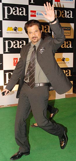 'पा' के प्रीमियर पर लगा सितारों का जमघट