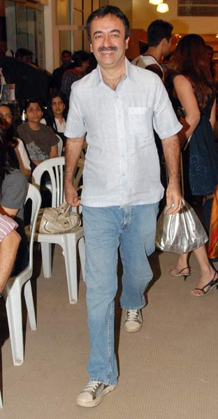 मुन्‍नाभाई अब किताब के रुप में