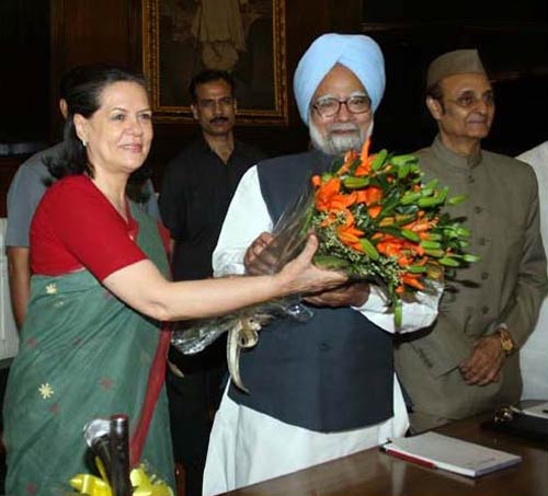 Happy Birth Day: 66 वर्ष की हुईं सोनिया गांधी