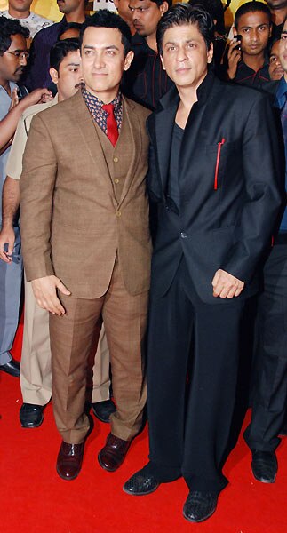 'थ्री इडियट्स' के लिए जुटे बॉलीवुड के 'खान'