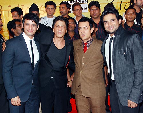 'थ्री इडियट्स' के लिए जुटे बॉलीवुड के 'खान'