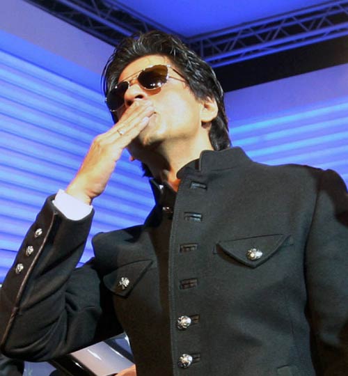 ऑटो एक्‍सपो में लगा सितारों का जमघट