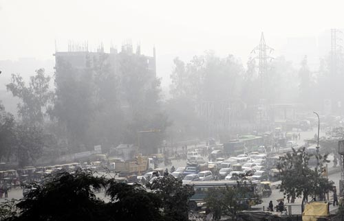 मेट्रो का शुरू हुआ 'आनंद' सफर