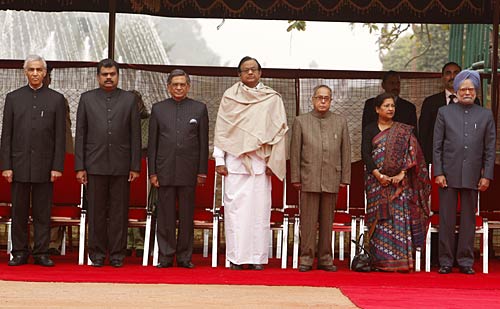 भारत दौरे पर बांग्‍लादेश की प्रधानमंत्री शेख हसीना