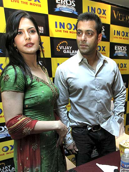 कैटरीना की हमशक्‍ल जरीन!