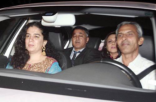 अभिनेता इमरान खान ने की सगाई